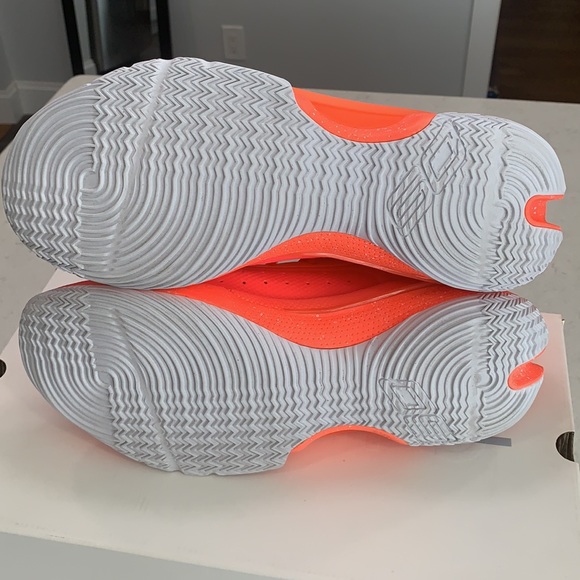 Curry 7 sour patch main image 4